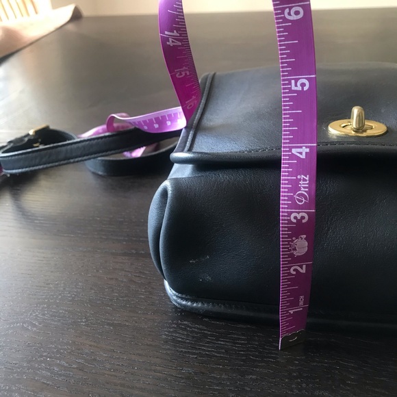 VINTAGE COACH CROSSBODY FRONT FLAP - Picture 7 of 8